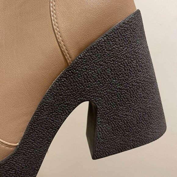 Gently Used! Jeffrey Campbell *KARTINI* Platform Boots in Taupe, Size 9. Cute!!! - Picture 10 of 15